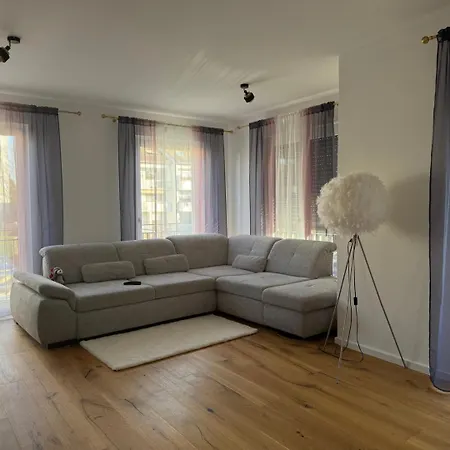 Apartment Modern Near Airport And Trade Fair