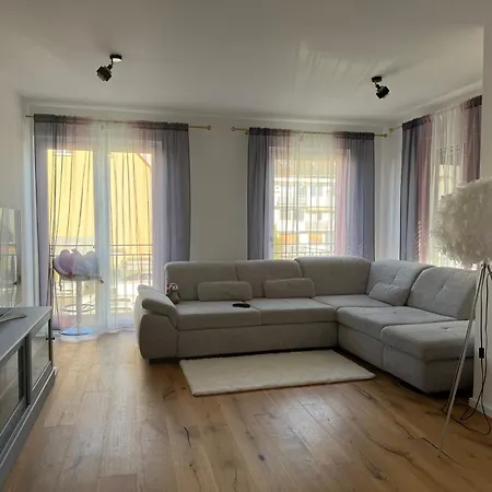 Apartment Modern Near Airport And Trade Fair *